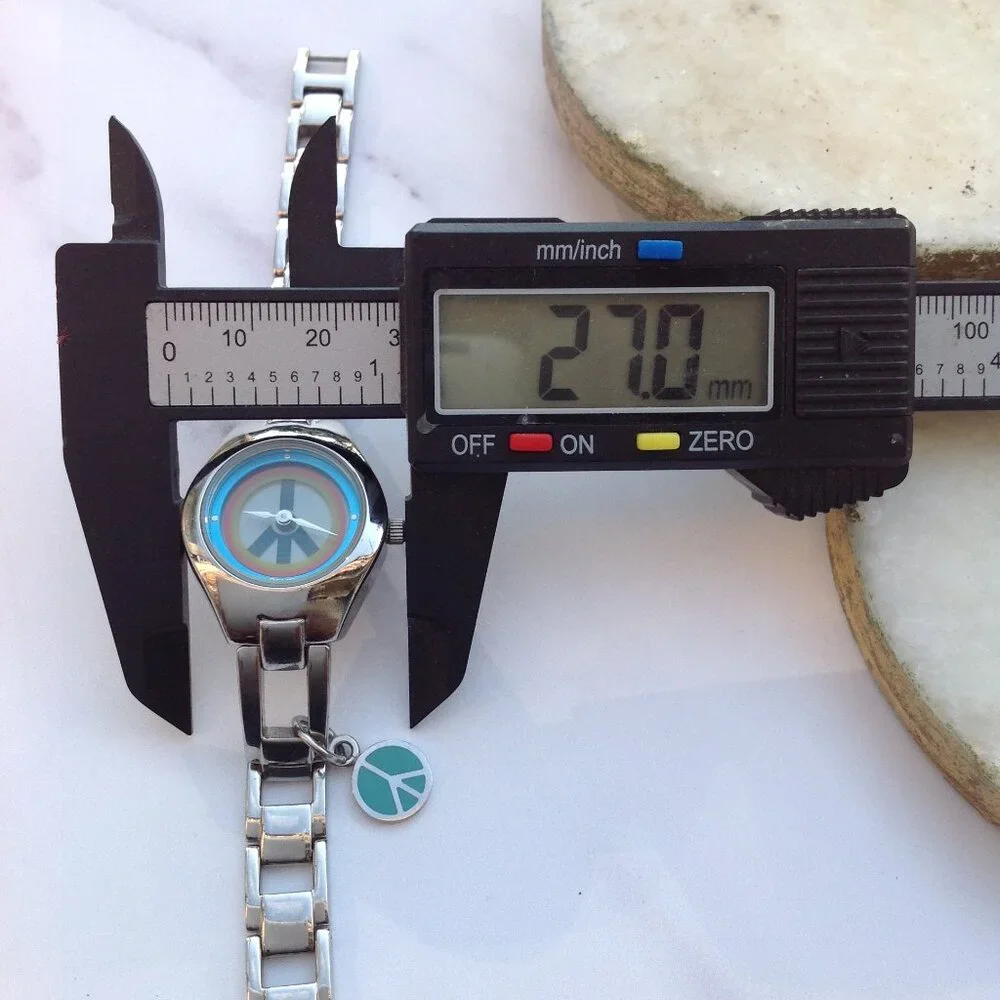 RELIC Woman's Quartz  Wrist Watch Pride & Peace Theme Flashing Digital Billboard